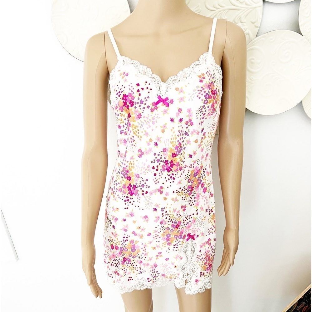 Victoria’s Secret Floral Slip Small